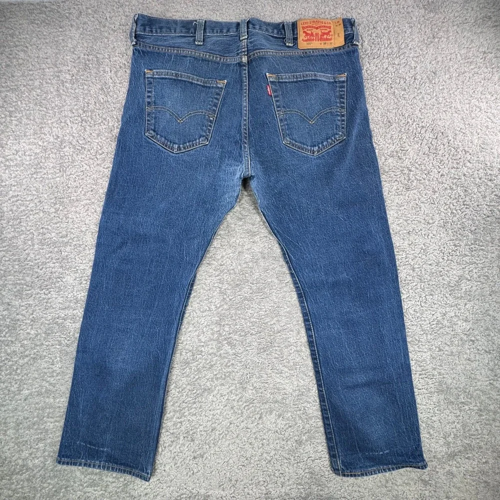 Levis 501 Original Fit Mens Jeans‎ 38x30 Medium Wash Blue Button Fly 00501-2331